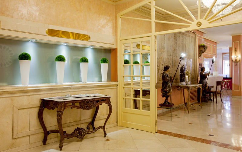 Hotel Arosa Madrid Ngoại thất bức ảnh
