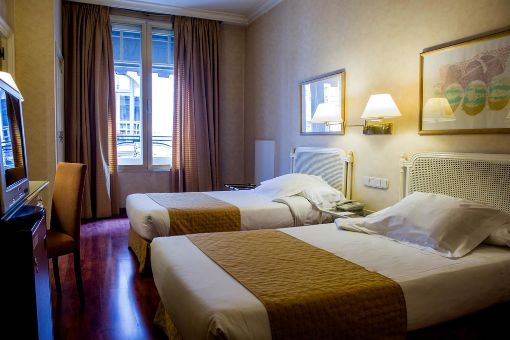 Hotel Arosa Madrid Ngoại thất bức ảnh