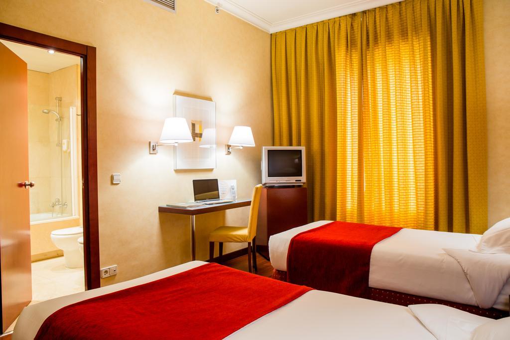 Hotel Arosa Madrid Ngoại thất bức ảnh