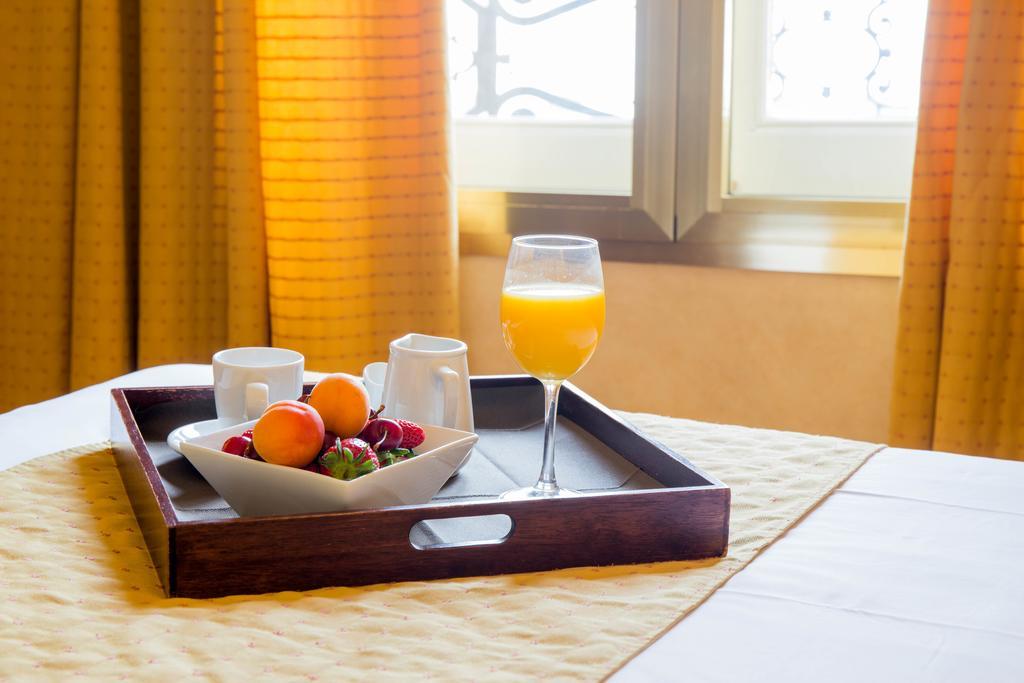 Hotel Arosa Madrid Ngoại thất bức ảnh