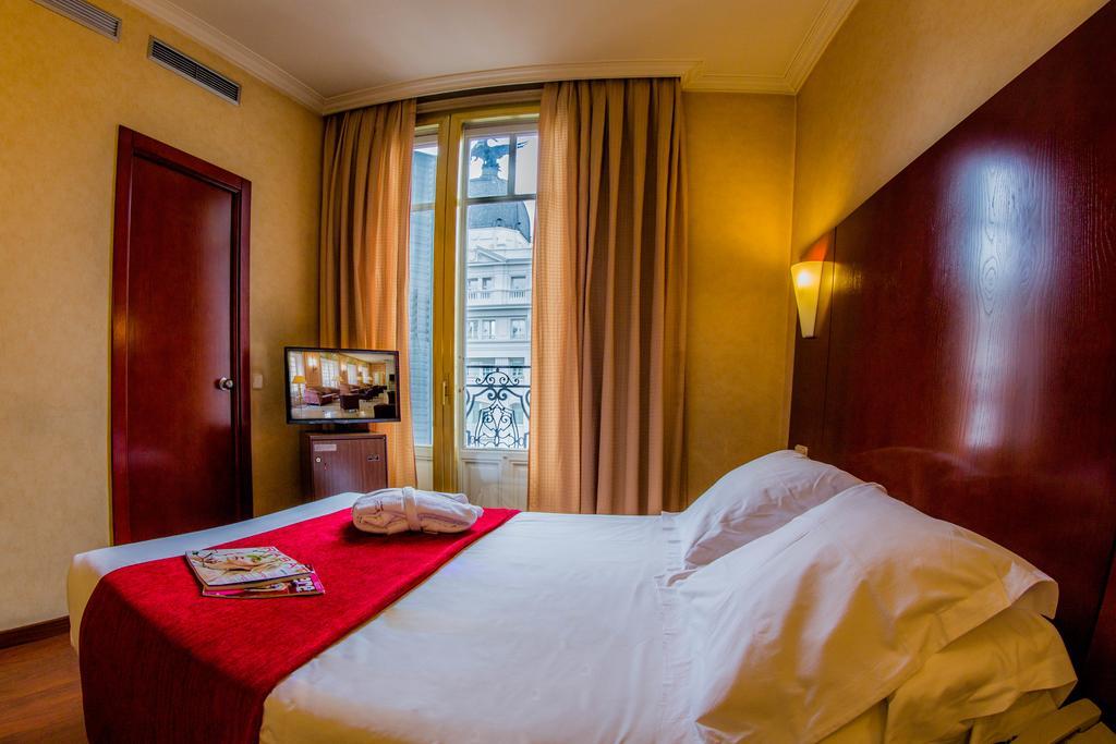 Hotel Arosa Madrid Phòng bức ảnh