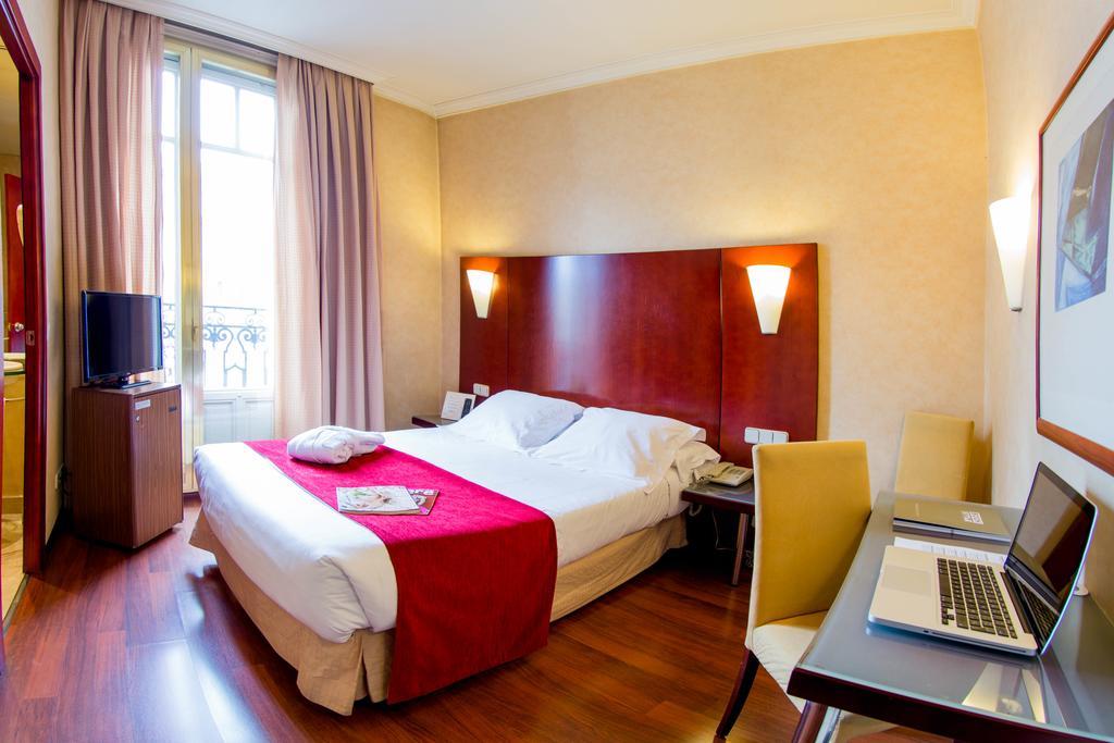 Hotel Arosa Madrid Phòng bức ảnh