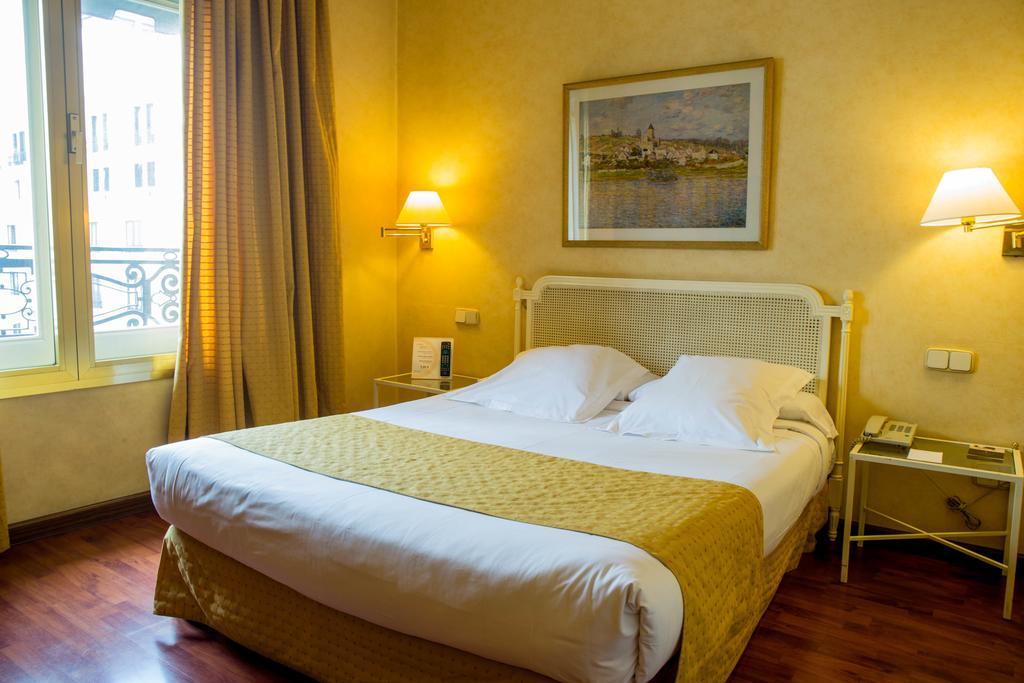 Hotel Arosa Madrid Ngoại thất bức ảnh